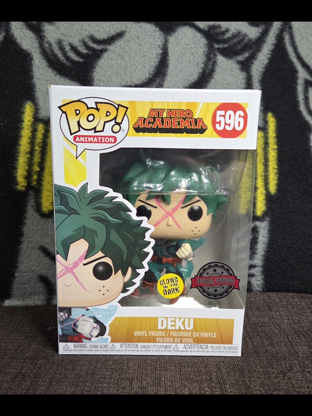 Funko Pop! My Hero Academia Deku (Special Edition) Glow In The Dark